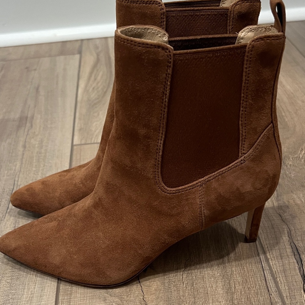 Veronica Beard Lisa Suede Mid-Heel Bootie Brown - Size 5.5M